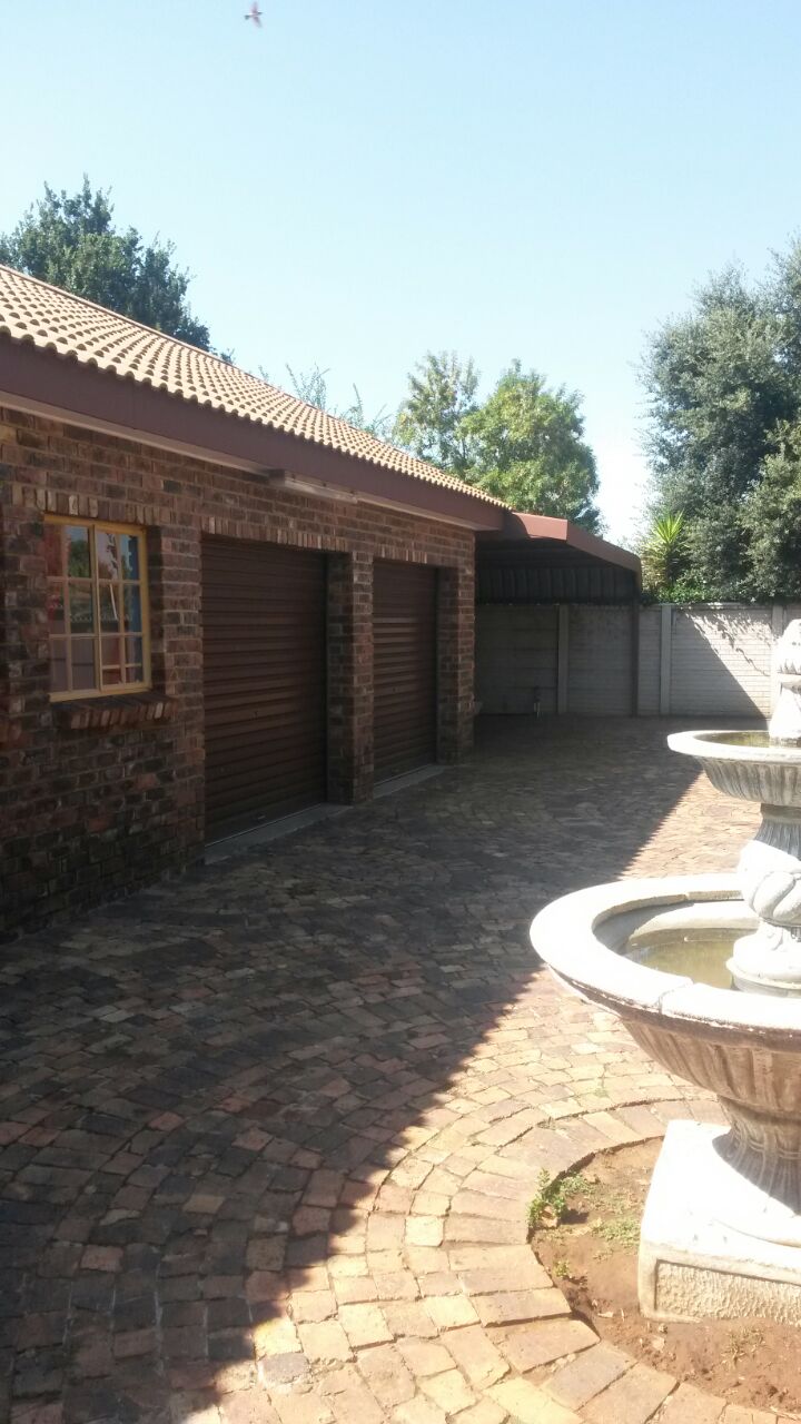 3 Bedroom Property for Sale in Vaalpark Free State